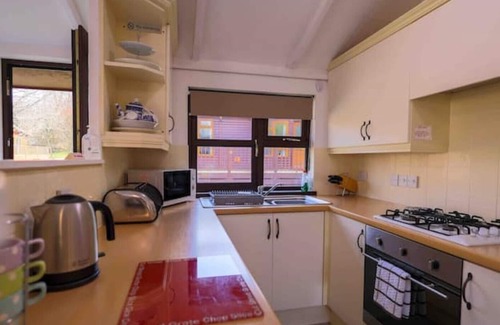 Liverton House | Spacious Deer Park Holiday Lodge - Devon Getaway!