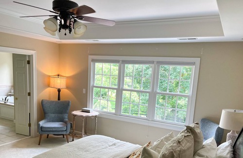 Prospect House | Spacious Derby & PGA Rental Home near horse farms and fields