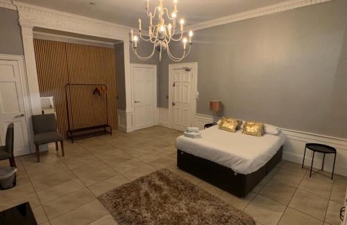 Leith House | Spacious Double Room In The Heart Of Edinburgh
