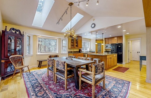 Black Butte Ranch House | Spacious family home with wraparound deck, gas grill, and resort amenities