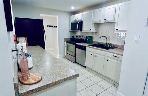 McAlpine House | Spacious Family & Dog-Friendly Retreat w/Yard