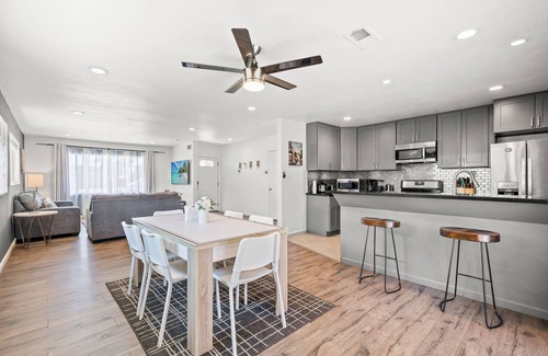 Walnut Valley House | Spacious Family Friendly House in Central Location