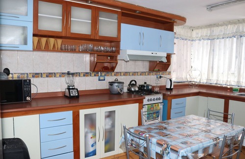 Miraflores House | Spacious family home super cozy with every comfort