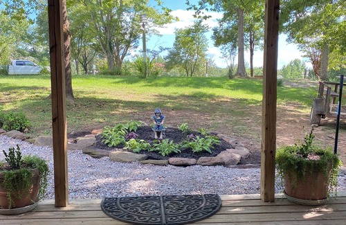 Pocahontas House | Spacious Farmhouse in Quiet Private Community 7Bedroom 4.5 Bathrooms