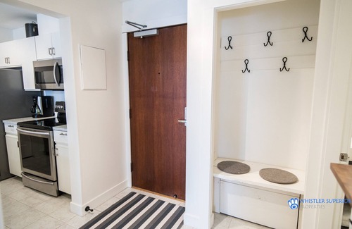 Blackcomb Condo | Spacious Glacier Lodge condo with true ski-in/ski-out access and large pool and hot tubs.