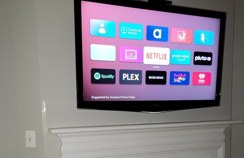 Woodbridge House | Spacious Guest Suites fully private!!