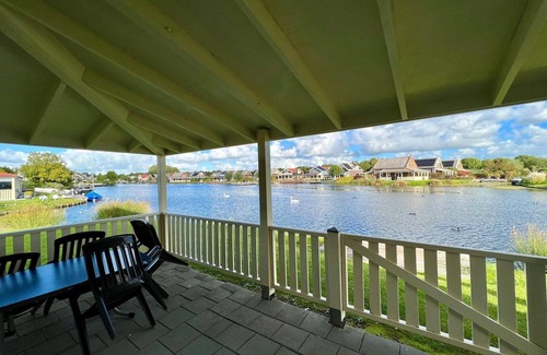 Municipality of Nissewaard House | Spacious holiday home with sauna and fishspot