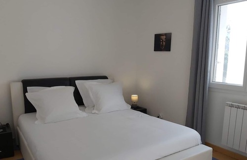 Chambonas House | Spacious holiday home with terrace in Chambonas