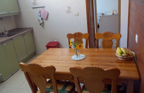 Tazacorte House | Spacious holiday home with two roof terraces in the sunniest place of the island