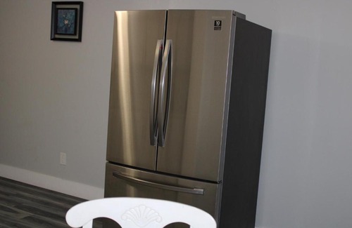 West Park Apartment | Spacious home by hard rock stadium and Casino