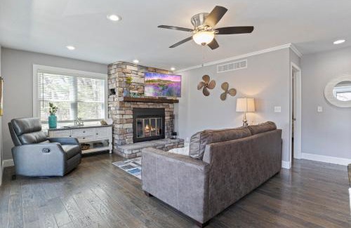 Lakeview House | Spacious Home & Lake Access, Lake Views Throughout