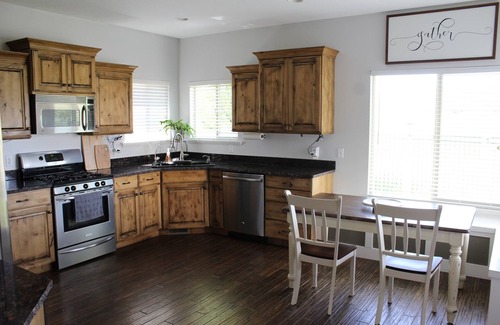 Eagle Mountain House | Spacious Home near Silicone Slopes