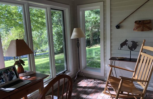 Quechee House | Spacious home on picturesque grounds with stunning views. Quechee - Woodstock