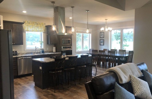 Hill City House | Spacious home with Hot Tub, bikes, fire pit, pool table and more!