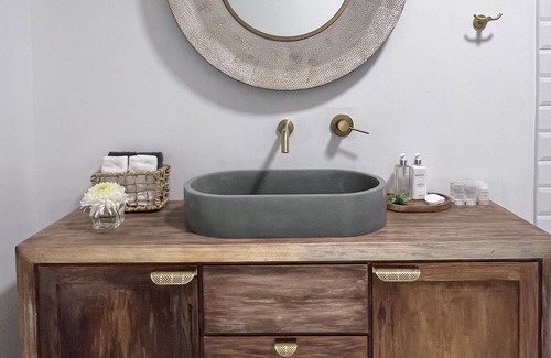 Strand Other | Spacious home with pool 200M from beach