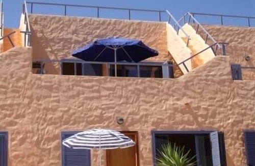 Caleta de Fuste House | Spacious house - views of mountains, coast, golf courses. IPTV, Always on Wifi