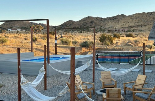 Yucca Valley House | Spacious House w/Panoramic View, Pickleball, Game Room, Hot Tub & Pool
