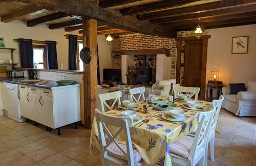 Massignac Cottage | Spacious house with private garden in Massignac