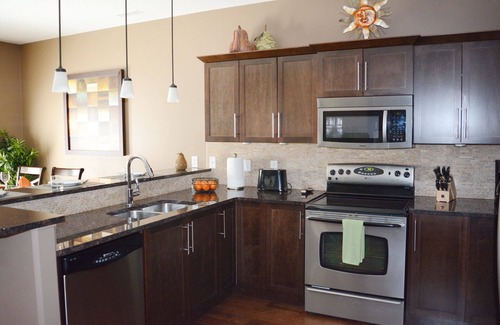 East Kootenay House | Spacious Invermere 3bd2.5ba Townhome Nestled in the Purcell Mountains!