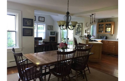 Siasconset House | Spacious laid-back nautical home