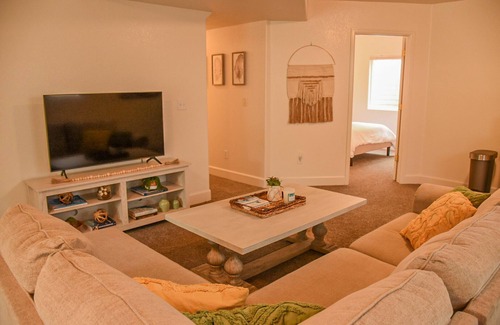 South Alameda House | Spacious Lakewood suite near downtown Denver