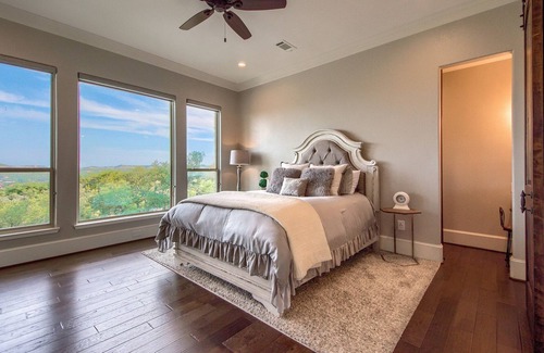 Canyon Lake House | Spacious luxurious 3 story home with stunning Canyon Lake views!