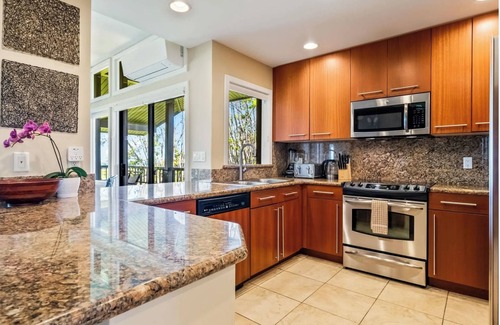 Kapalua Condo | Spacious luxury 2-floor villa with breathtaking ocean, golf, and mountain views.