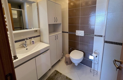 Esenyurt Apartment | Spacious Luxury Apartment with View, 2 Bedrooms 2 Baths, Top floor