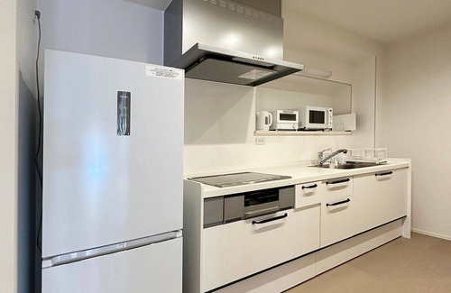 Hatsukaichi House | Spacious Miyajimaguchi House Near Shrine