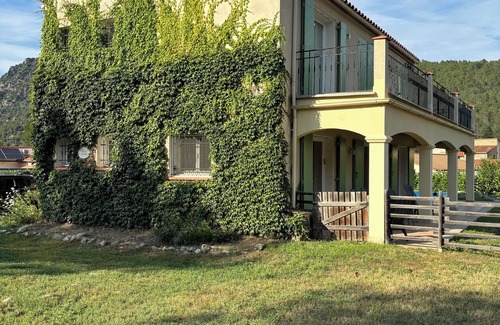 Fuilla Villa | Spacious Modern 4 bed Villa with Private Pool in Beautiful Mountain Village