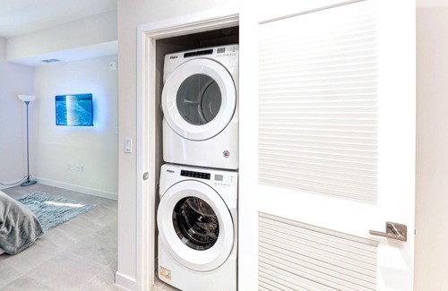 Miramar Apartment | ✨SPACIOUS MODERN LUXURY APT BREATHTAKING UNIT✨