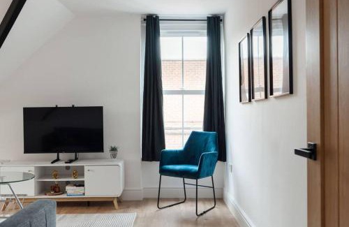Catford Apartment | Spacious & Modern Two Bedroom Apartment in Catford, London