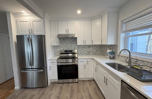 Northeast Yonkers House | Spacious NYC Getaway House