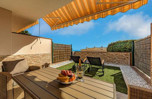 Puerto de Santiago Apartment | Spacious Ocean View Family Townhouse