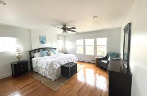 New London Villa | Spacious Oceanview Villa Elegant Coastal Escape, Sleeps 22