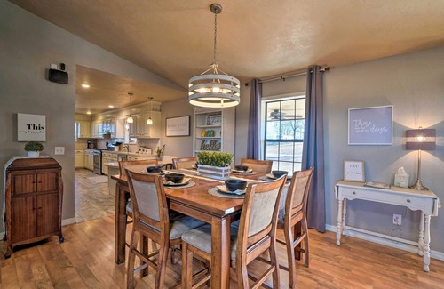 Omaha House | Spacious Omaha House w/Deck & Mountain Views!