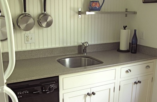 South Orleans Apartment | Spacious Orleans Apartment With Private Beach Access