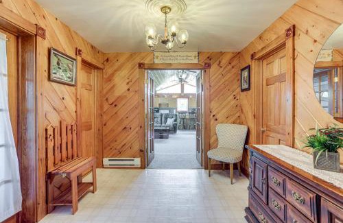 Dagus Mines House | Spacious Pennsylvania Vacation Rental with Backyard