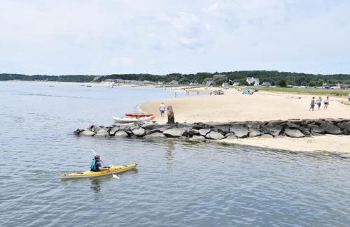 Wellfleet House | Spacious Private Home 1 mi to Downtown Wellfleet