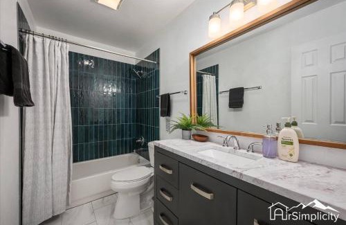 Barnum West House | Spacious Ranch W Hot Tub Near Red Rocks