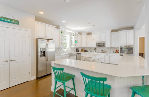 Dodds Addition House | Spacious Rehoboth/Dewey Beach House Sleeps 17 Walk to Town/Parking