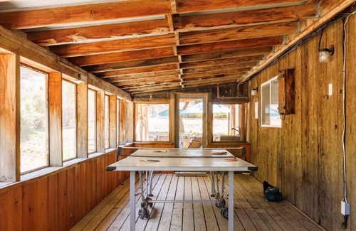 San Luis Obispo Other | Spacious remote farmhouse with BBQ amenities and large outdoor dining area