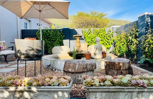 Paarl Apartment | Spacious Stays Apartment