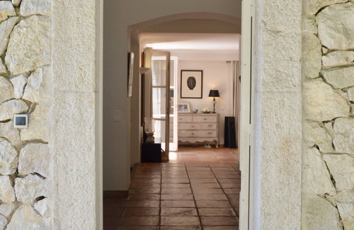 Saint-Paul-de-Vence Villa | Spacious, stone villa with pool, sleep 10, 4 en-suite bedrooms, air conditioning