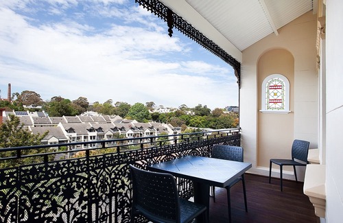 Glebe Apartment | Spacious Studio With Balcony in Inner-City Glebe