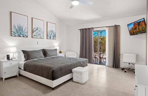 Scottsdale Vista North Apartment | Spacious stunning ranch house, hot-tub and private basketball court, near WestWorld, TPC