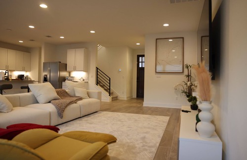 McNeil House | Spacious & Stylish Room with Private Bath – Perfect Location!