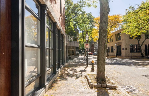 Bay Village Apartment | Spacious, Sun~filled Brownstone in Heart of Boston