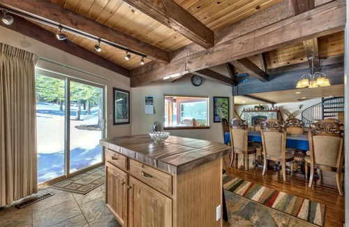 North Upper Truckee House | Spacious Tahoe Chalet Downstairs living, family room and more!