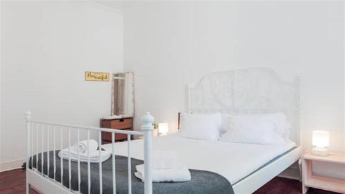 Bairro Alto Apartment | Spacious Tailor Made Bairro Alto